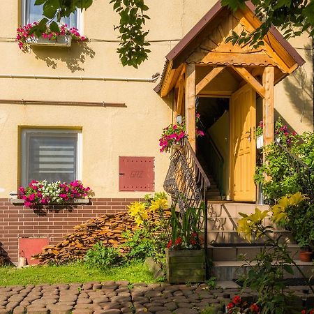 Osrodek Wypoczynkowy "Jak U Mamy" Mszana Dolna Extérieur photo